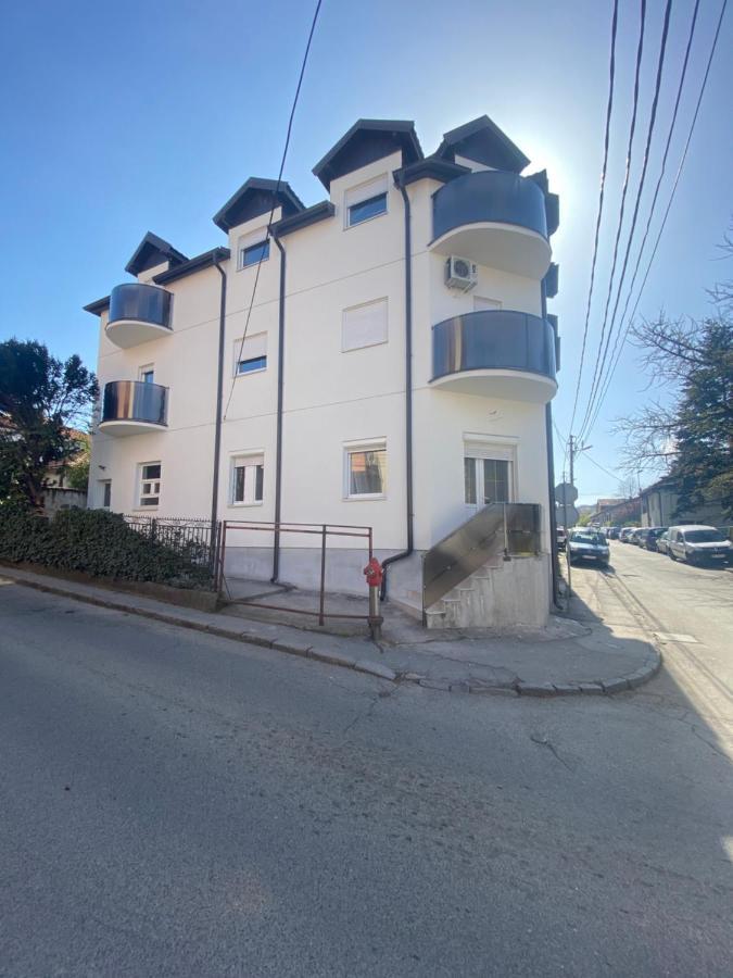 Apartmanizvezdara Belgrad Exterior foto